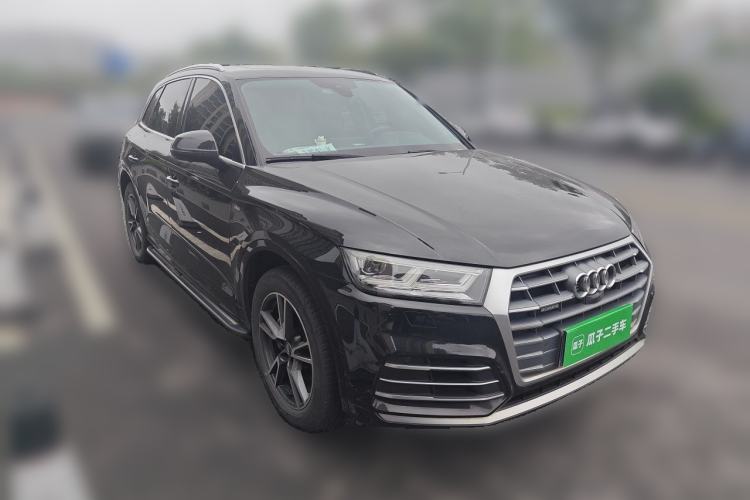 Used Audi Q5L 2020 Updated 40 TFSI Prestige Fashion Edition Front Right 45 Deg