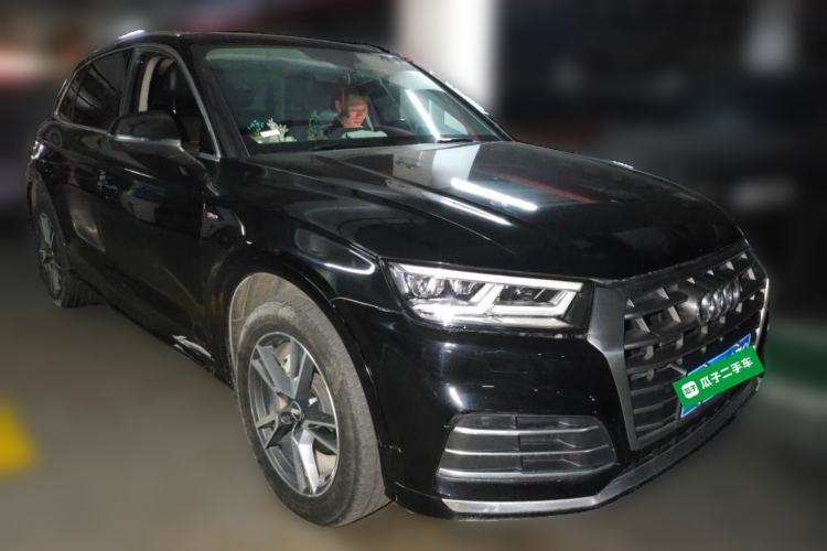 Used Audi Q5L 2020 Updated 40 TFSI Prestige Fashion Edition Front Right 45 Deg