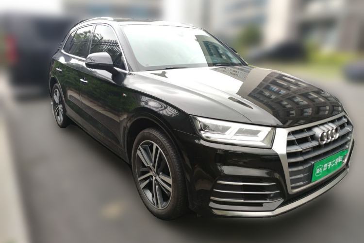 Used Audi Q5L 2020 40 TFSI Prestige Fashion Edition Front Right 45 Deg