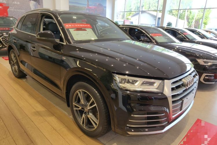Used Audi Q5L 2020 40 TFSI Prestige Fashion Edition Front Right 45 Deg