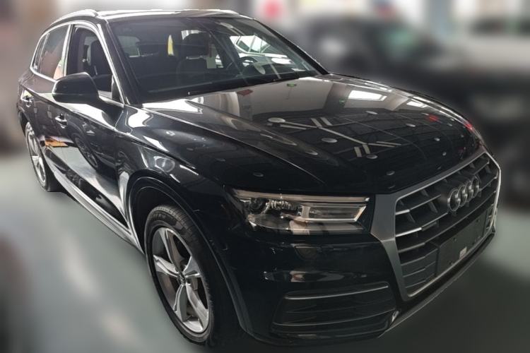 Used Audi Q5L 2020 40 TFSI Prestige Edition Front Right 45 Deg