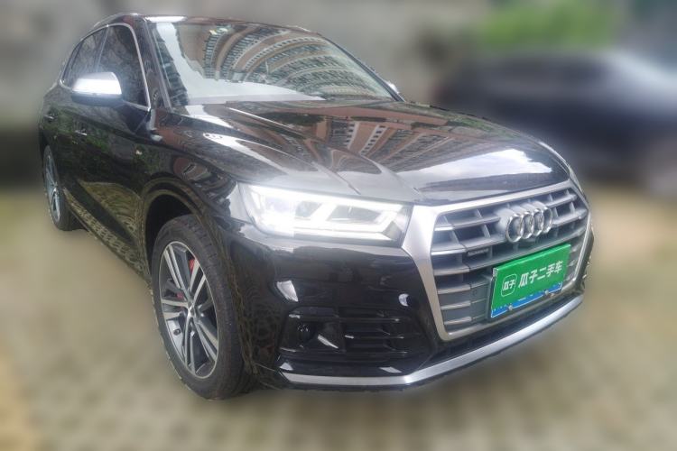 Used Audi Q5L 2020 Updated 40 TFSI Prestige Fashion Edition Front Right 45 Deg