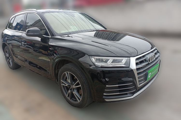 Used Audi Q5L 2020 Updated 40 TFSI Prestige Fashion Edition Front Right 45 Deg
