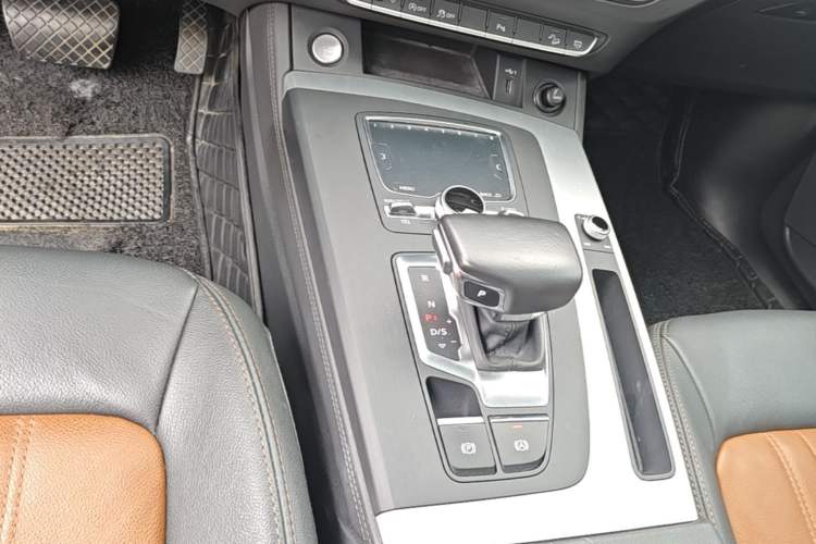 Used Audi Q5L 2020 40 TFSI Prestige Fashion Edition Gear Lever
