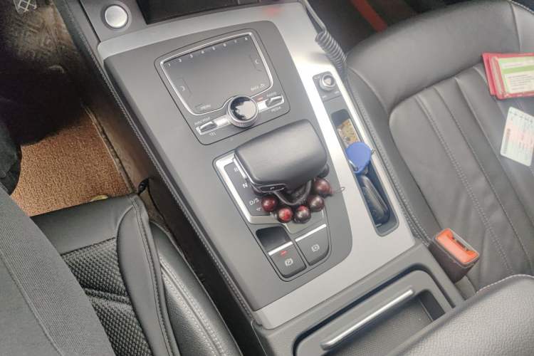 Used Audi Q5L 2020 40 TFSI Prestige Fashion Edition Gear Lever