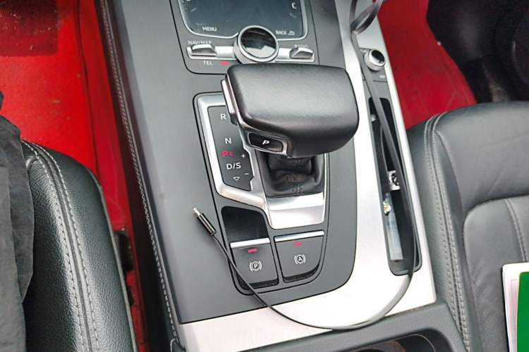 Used Audi Q5L 2020 40 TFSI Prestige Fashion Edition Gear Lever