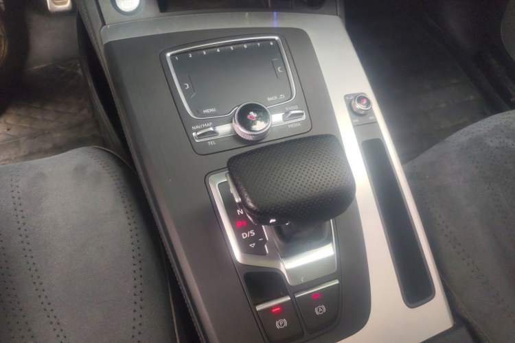 Used Audi Q5L 2020 40 TFSI Prestige Fashion Edition Gear Lever