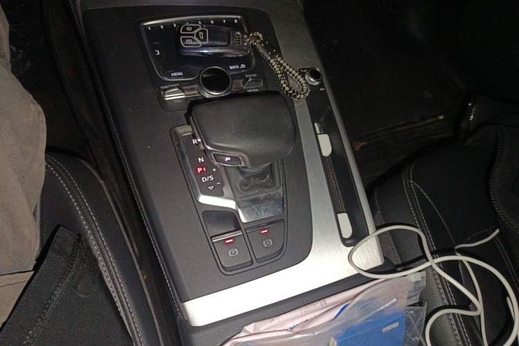 Used Audi Q5L 2020 40 TFSI Prestige Fashion Edition Gear Lever