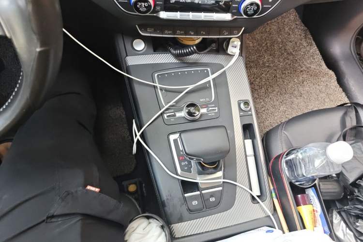 Used Audi Q5L 2020 45 TFSI Prestige Fashion Model Gear Lever