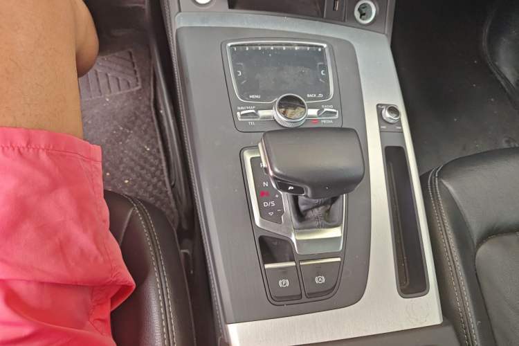 Used Audi Q5L 2020 40 TFSI Prestige Fashion Edition Gear Lever