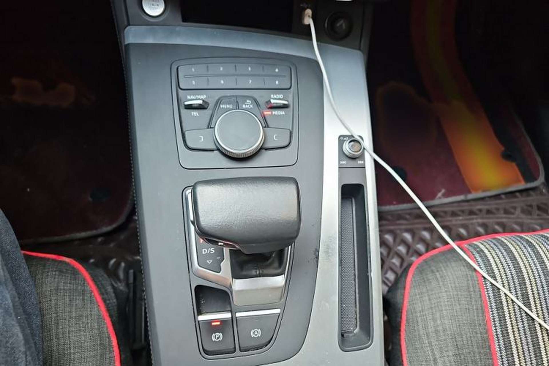 Used Audi Q5L 2020 Revised 40 TFSI Prestige Edition Gear Lever