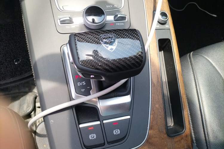 Used Audi Q5L 2020 40 TFSI Prestige Fashion Edition Gear Lever