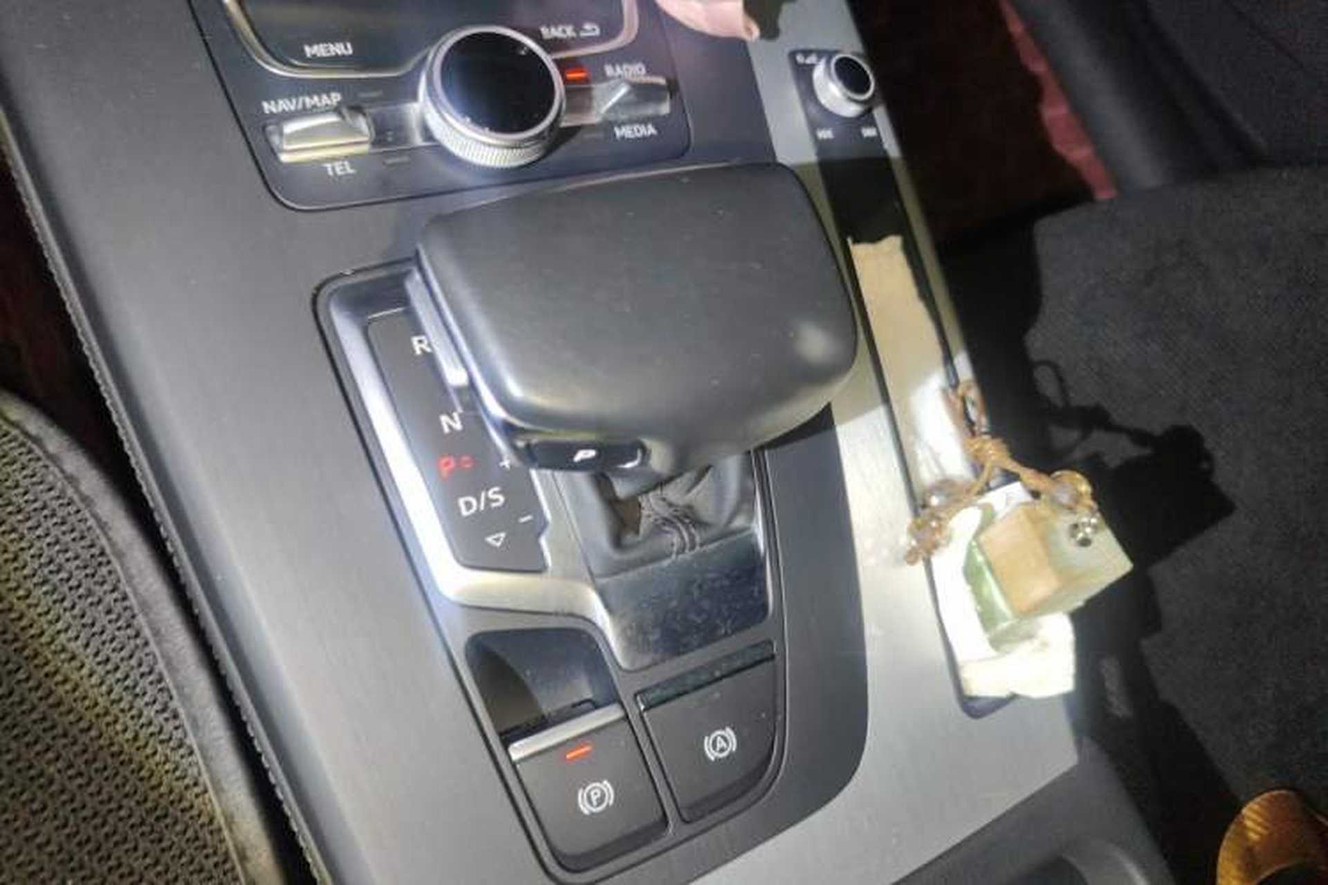 Used Audi Q5L 2020 40 TFSI Prestige Fashion Edition Gear Lever
