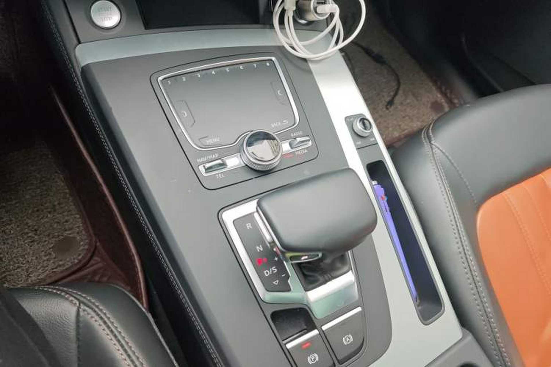Used Audi Q5L 2020 40 TFSI Prestige Fashion Edition Gear Lever
