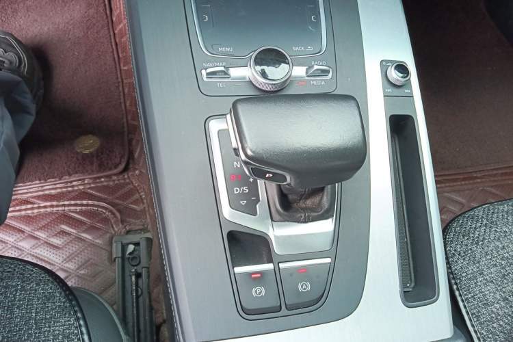 Used Audi Q5L 2020 40 TFSI Prestige Fashion Edition Gear Lever