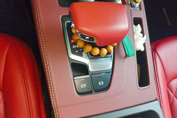 Used Audi Q5L 2020 Revised 40 TFSI Prestige Edition Gear Lever