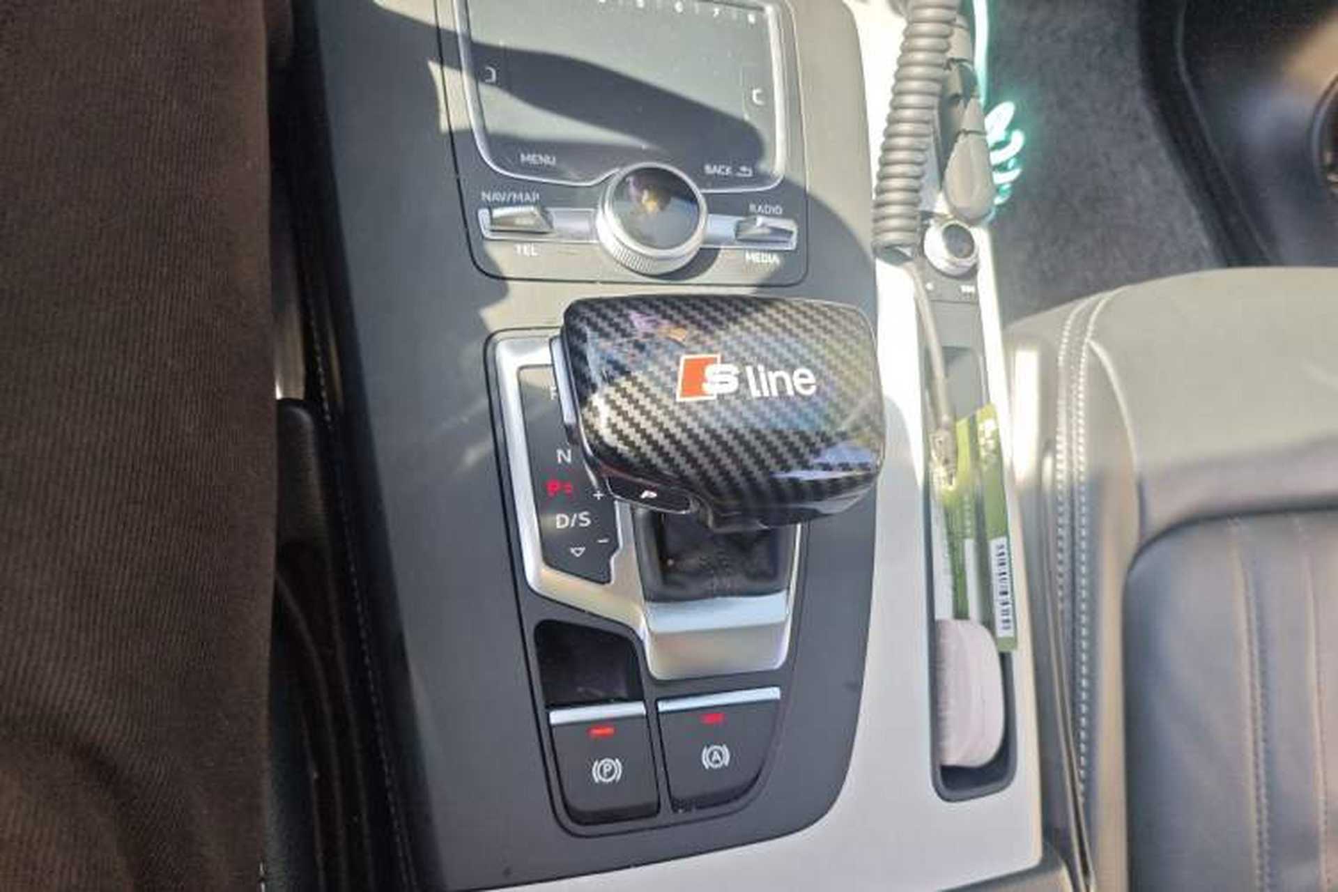 Used Audi Q5L 2020 Updated 40 TFSI Prestige Fashion Edition Gear Lever