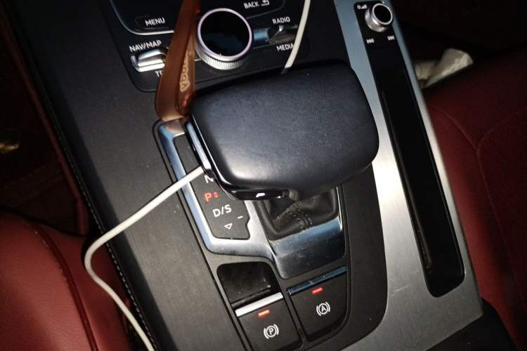 Used Audi Q5L 2020 40 TFSI Prestige Fashion Edition Gear Lever