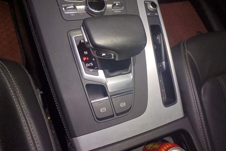 Used Audi Q5L 2020 40 TFSI Prestige Fashion Edition Gear Lever