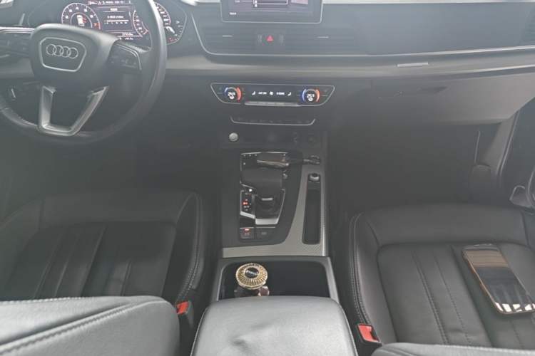 Used Audi Q5L 2020 45 TFSI Prestige Fashion Model Gear Lever