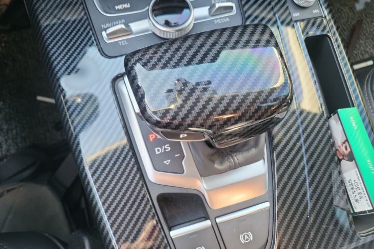 Used Audi Q5L 2020 40 TFSI Prestige Fashion Edition Gear Lever