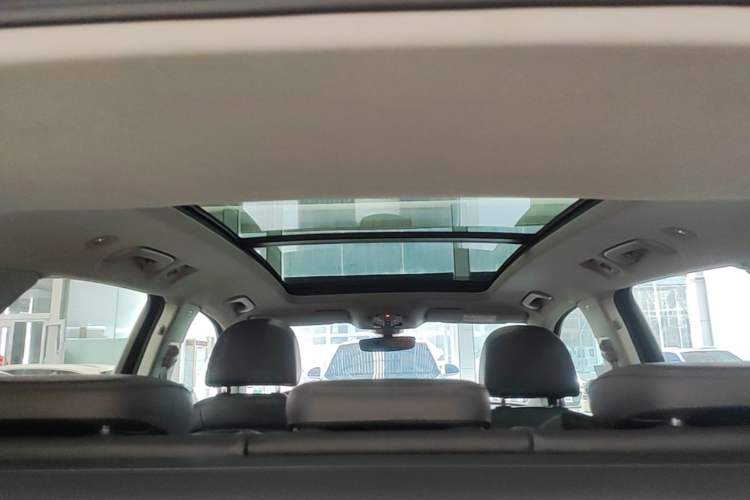 Used Audi Q5L 2020 Updated 40 TFSI Prestige Fashion Edition Headliner
