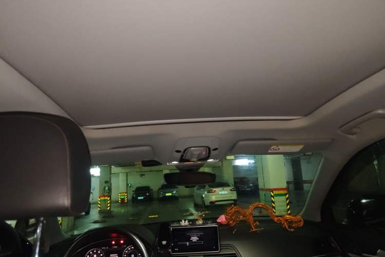 Used Audi Q5L 2020 Updated 40 TFSI Prestige Fashion Edition Headliner