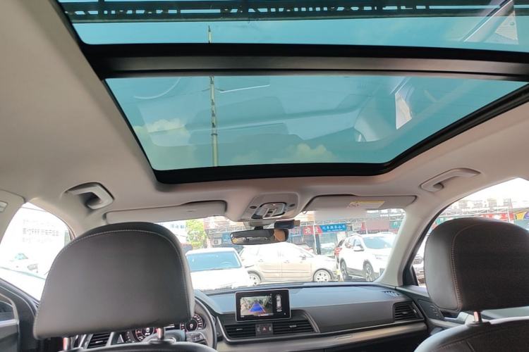 Used Audi Q5L 2020 Updated 40 TFSI Prestige Fashion Edition Headliner
