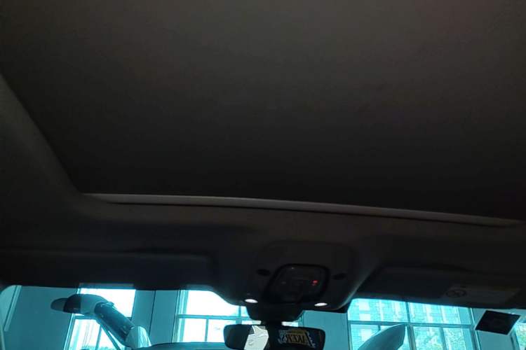 Used Audi Q5L 2020 45 TFSI Prestige Fashion Model Headliner
