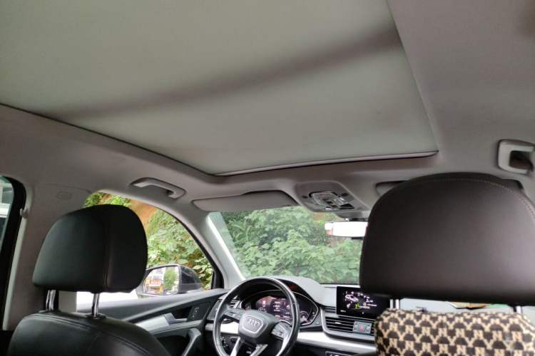 Used Audi Q5L 2020 Updated 40 TFSI Prestige Fashion Edition Headliner