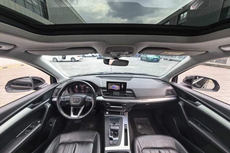 Used Audi Q5L 2020 40 TFSI Prestige Fashion Edition Headliner