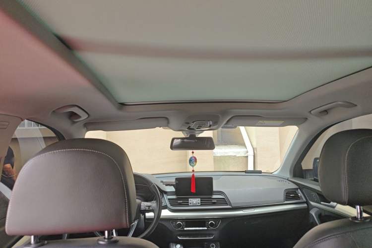 Used Audi Q5L 2020 40 TFSI Prestige Fashion Edition Headliner