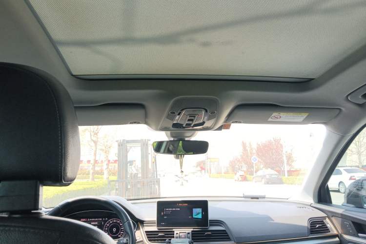 Used Audi Q5L 2020 40 TFSI Prestige Fashion Edition Headliner