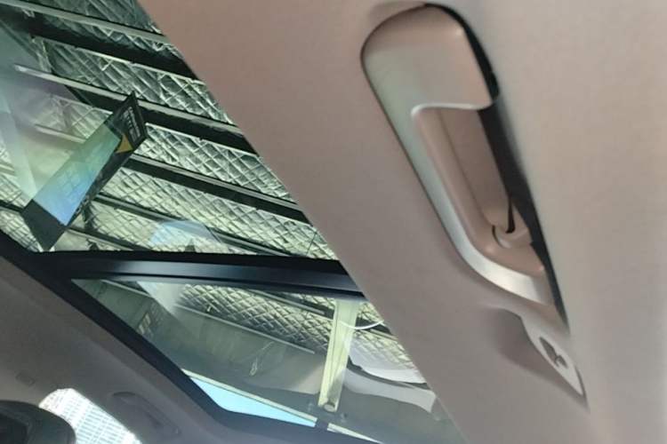 Used Audi Q5L 2020 Updated 40 TFSI Prestige Fashion Edition Headliner