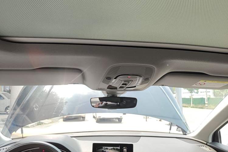Used Audi Q5L 2020 Updated 40 TFSI Prestige Fashion Edition Headliner