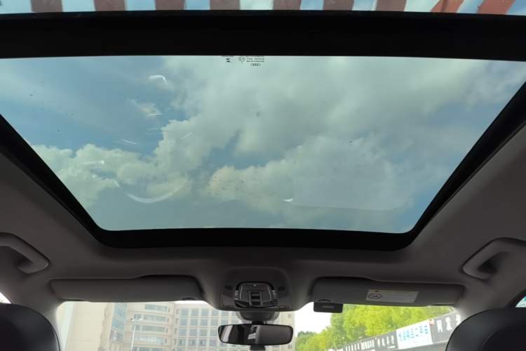 Used Audi Q5L 2020 Updated 40 TFSI Prestige Fashion Edition Headliner