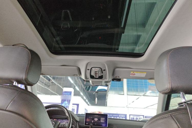 Used Audi Q5L 2020 40 TFSI Prestige Fashion Edition Headliner
