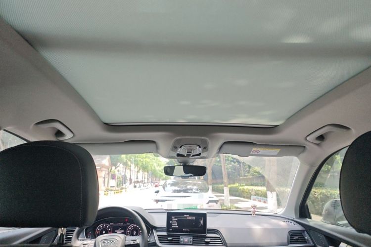 Used Audi Q5L 2020 Updated 40 TFSI Prestige Fashion Edition Headliner
