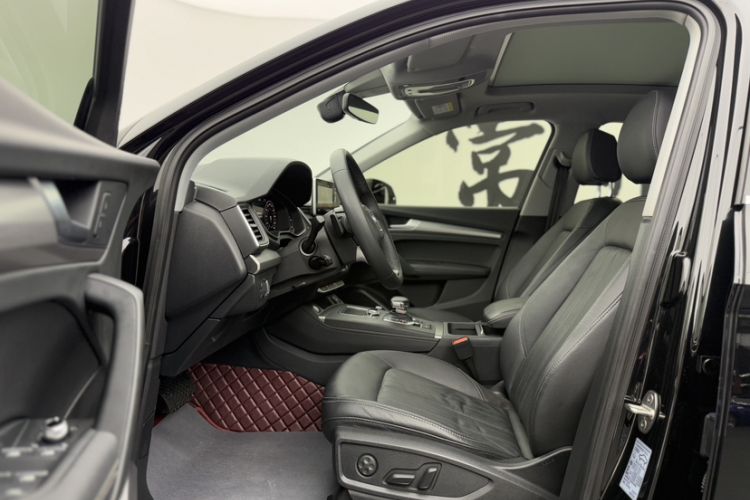 Used Audi Q5L 2020 45 TFSI Prestige Fashion Model Interior 1