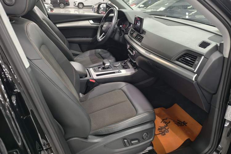 Used Audi Q5L 2020 Revised 40 TFSI Prestige Edition Interior 1