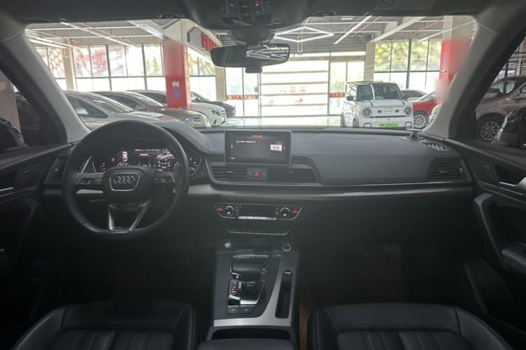 Used Audi Q5L 2020 45 TFSI Prestige Fashion Model Interior 1