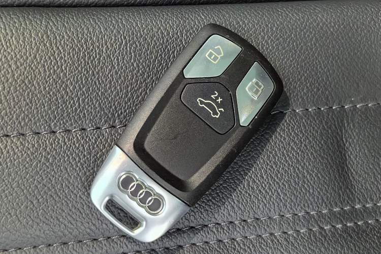 Used Audi Q5L 2020 45 TFSI Prestige Fashion Model Interior 10