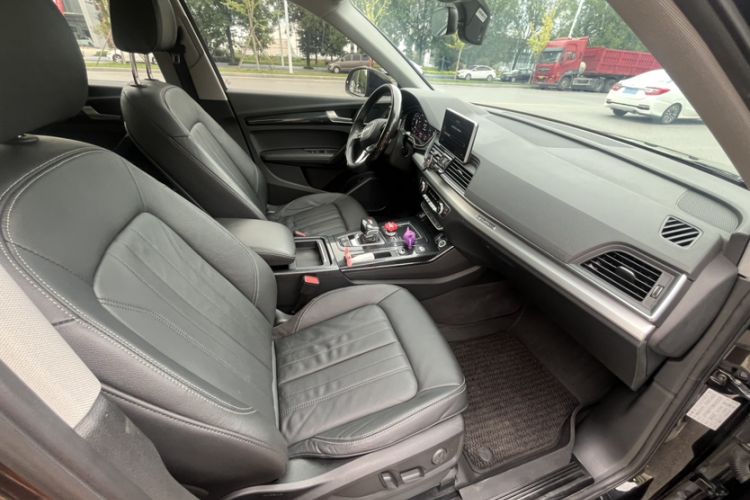 Used Audi Q5L 2020 Updated 40 TFSI Prestige Fashion Edition Interior 11