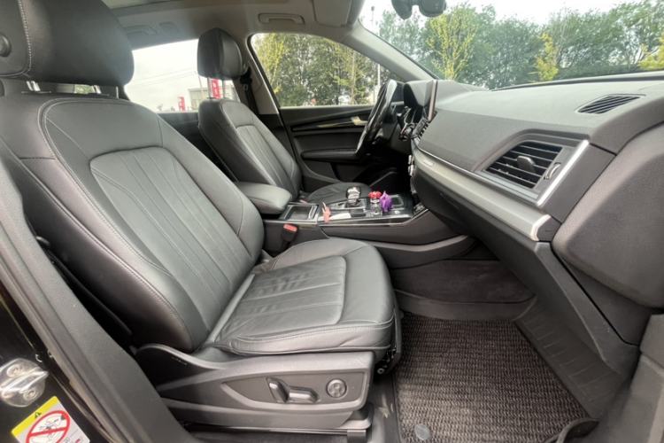 Used Audi Q5L 2020 Updated 40 TFSI Prestige Fashion Edition Interior 12