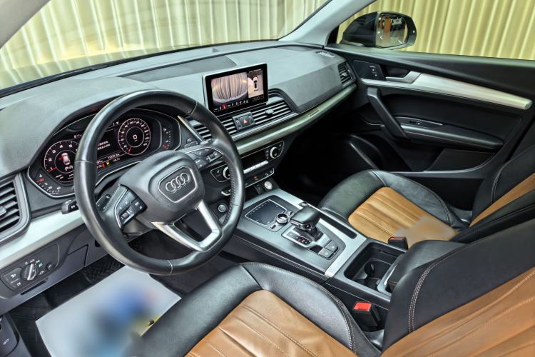Used Audi Q5L 2020 Updated 40 TFSI Prestige Fashion Edition Interior 2