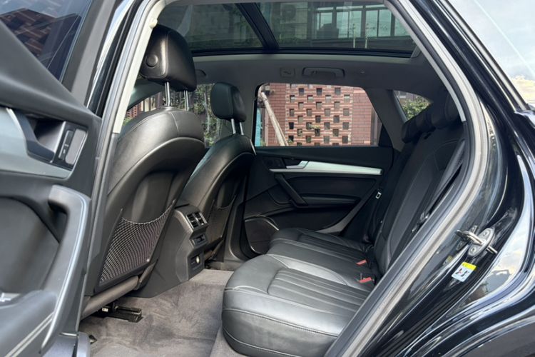 Used Audi Q5L 2020 Updated 40 TFSI Prestige Fashion Edition Interior 2