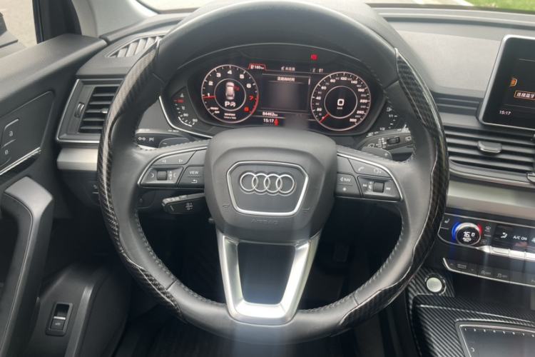 Used Audi Q5L 2020 Updated 40 TFSI Prestige Fashion Edition Interior 2
