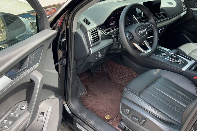 Used Audi Q5L 2020 Updated 40 TFSI Prestige Fashion Edition Interior 2