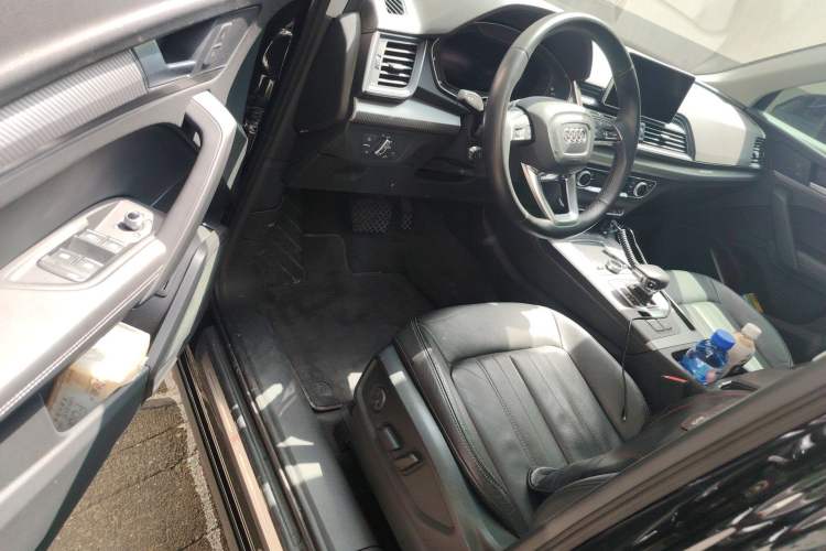 Used Audi Q5L 2020 45 TFSI Prestige Fashion Model Interior 3