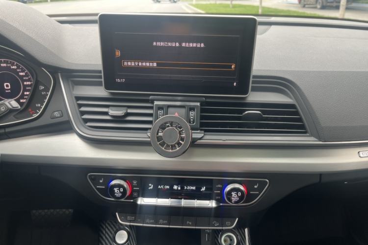 Used Audi Q5L 2020 Updated 40 TFSI Prestige Fashion Edition Interior 3